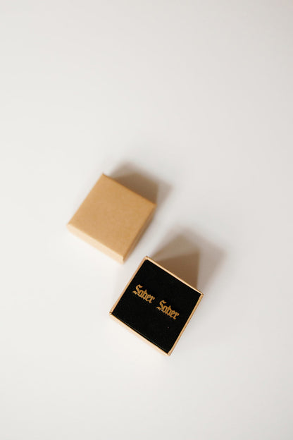 EARRINGS - STUDS - SOBER/CUNT