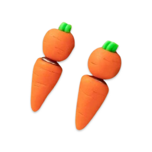Earrings - Carrot studs